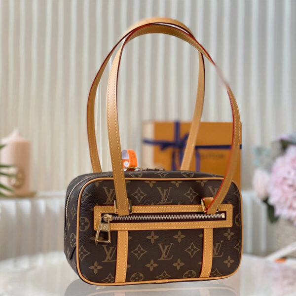 Louis Vuitton Cite Bag - Image 4