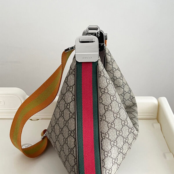 Gucci Attache Large Shoulder Bag - Image 5