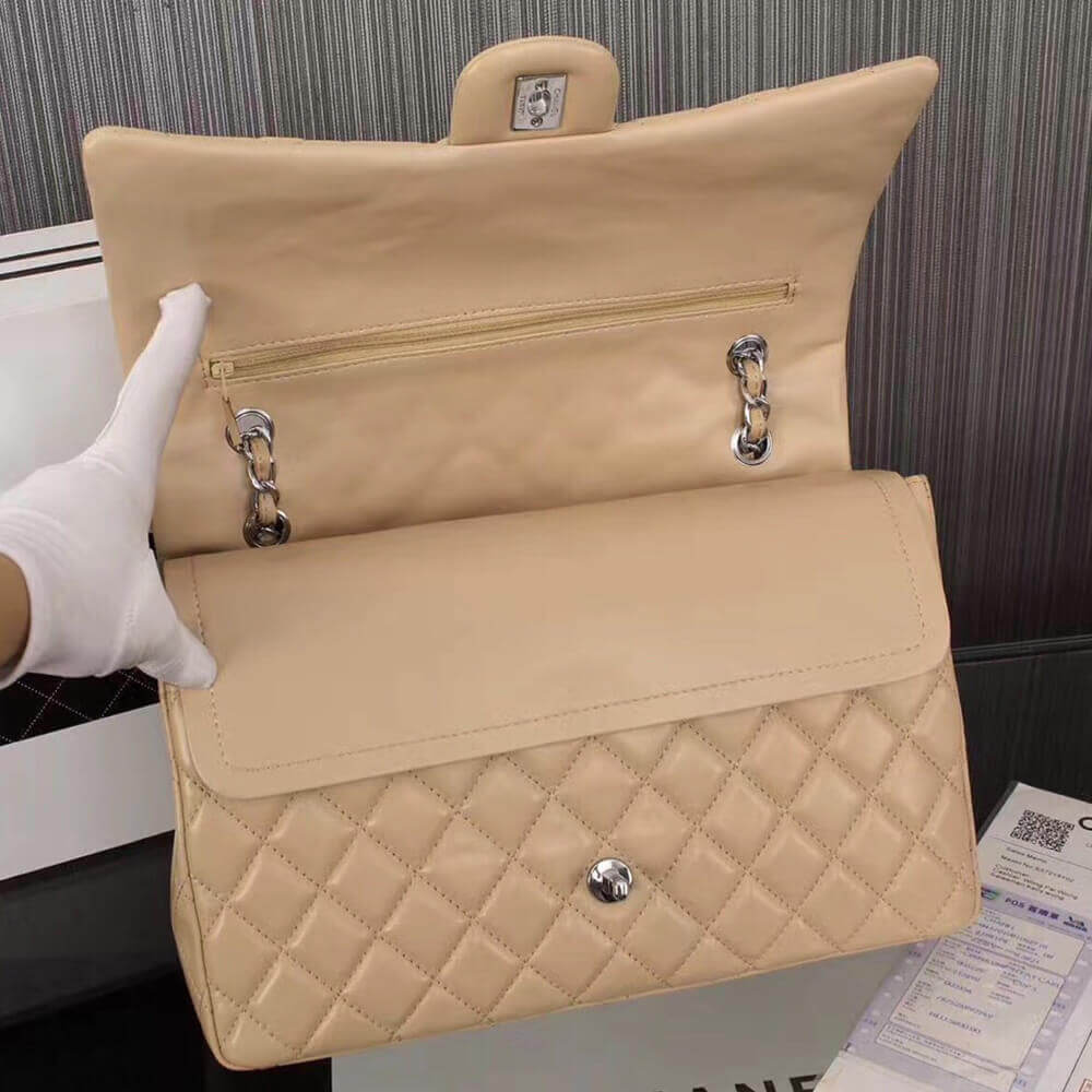 CHANEL Classic Maxi Handbag - Image 8