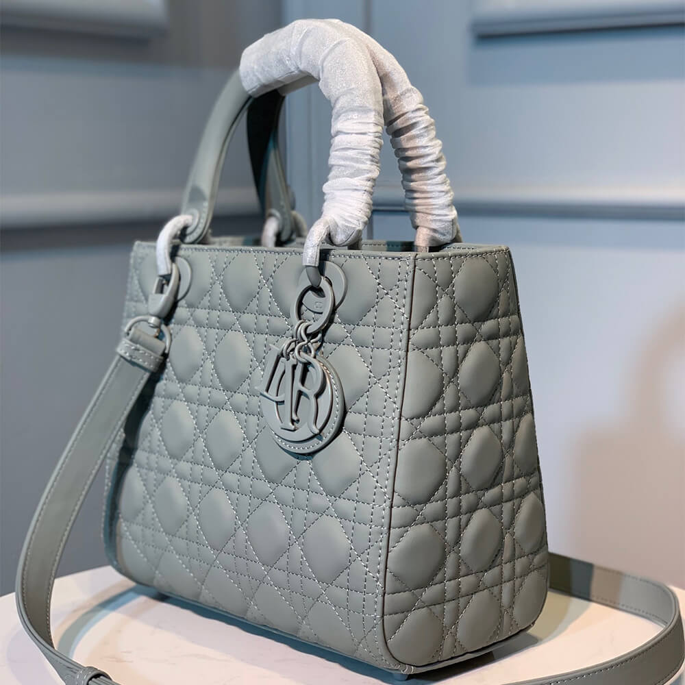 Dior Medium Lady Bag - Image 3