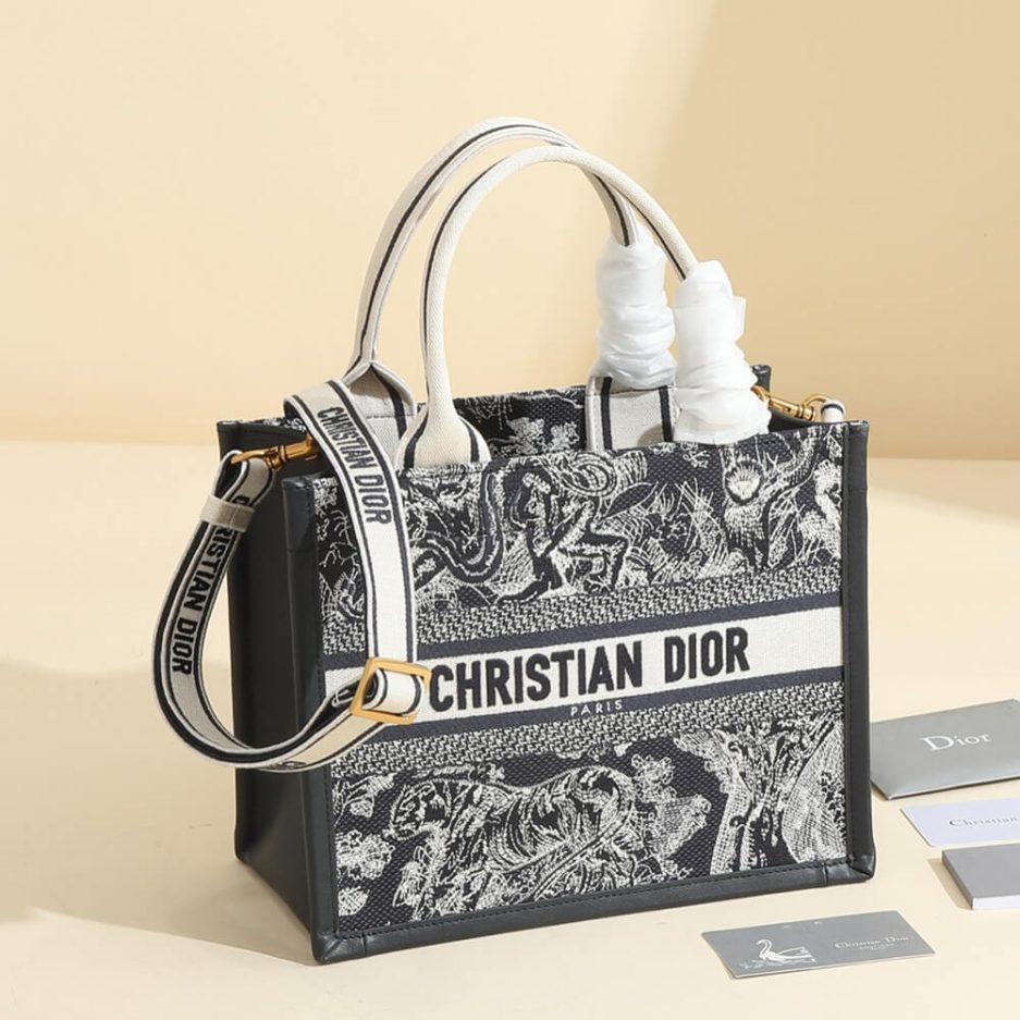Dior Medium Book Tote Bag - Image 2