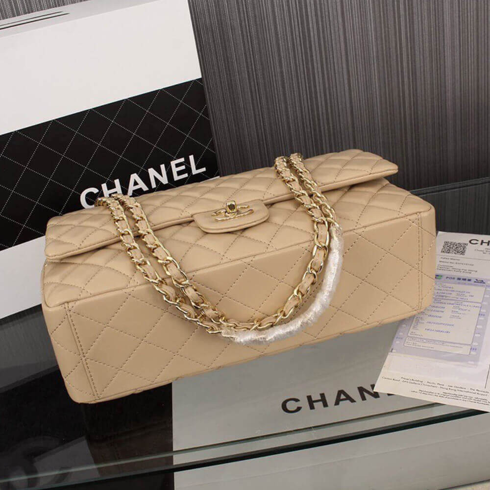 CHANEL Classic Maxi Handbag - Image 6