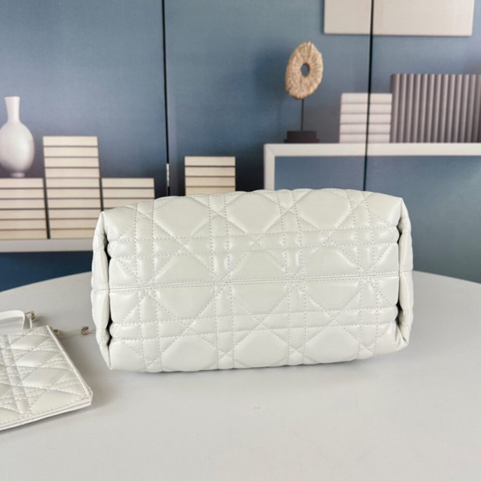 Dior Medium Toujours Bag - Image 5