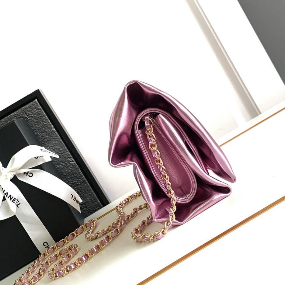 CHANEL Clutch - Image 4
