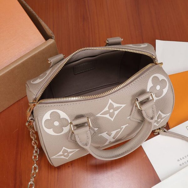LOUIS VUITTON Speedy Bandouliere 20 - Image 6