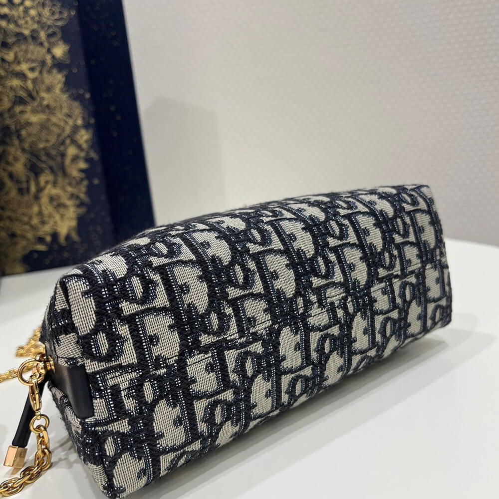 Dior Montaigne Medium D-Arch Mini Bag - Image 5