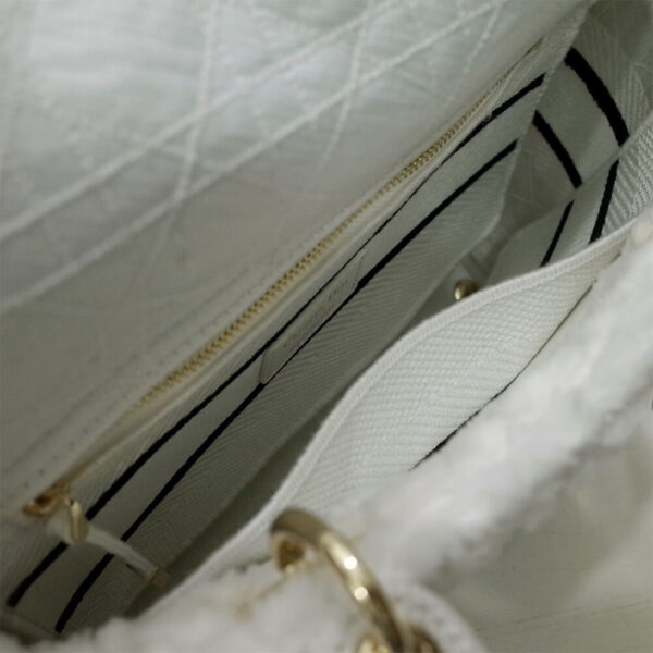 Dior Medium Lady D-Lite Bag - Image 6