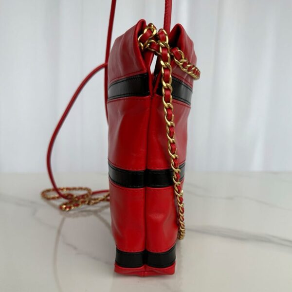 CHANEL 22 MINI HANDBAG - Image 4