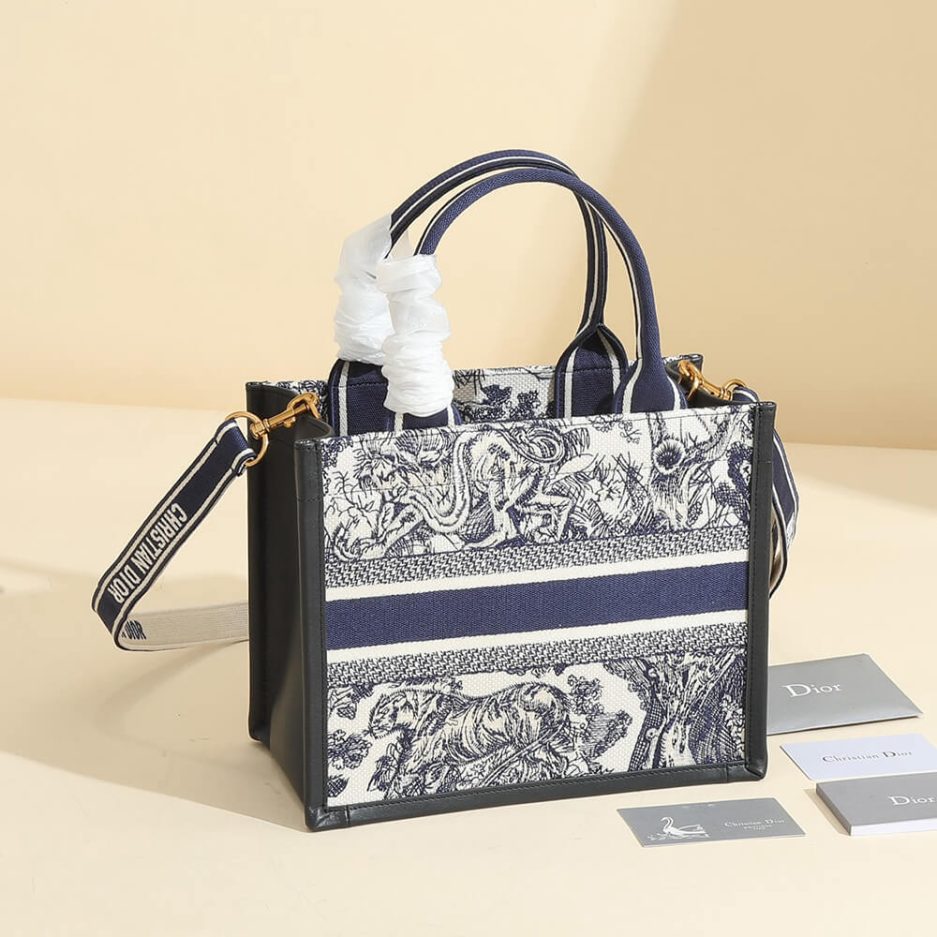 Dior Medium Book Tote Bag - Image 4