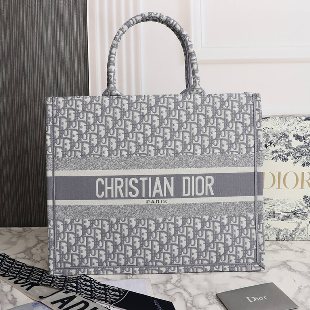 Dior Large Book Tote Bag - Image 2