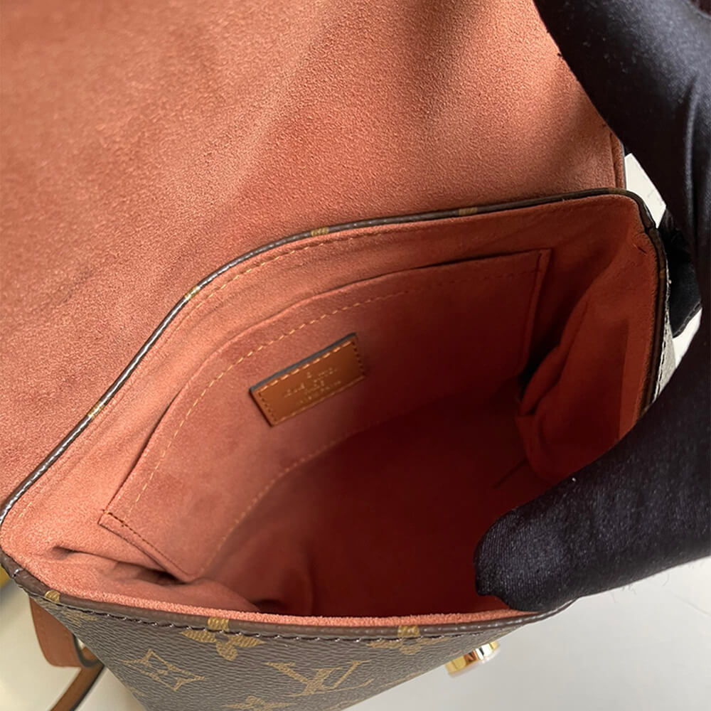 LOUIS VUITTON LOCKY BB - Image 7