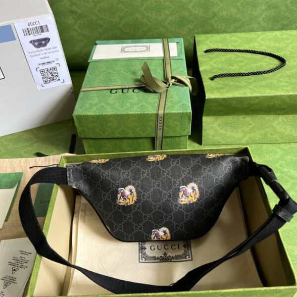 Gucci Belt Bag With Figer Print - Image 3