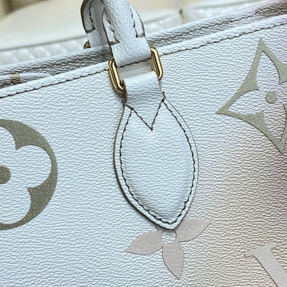 Louis Vuitton Onthego MM Bag - Image 7