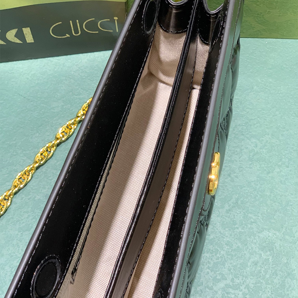 Gucci Matelasse Leather Bag - Image 6