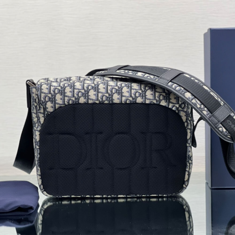 Dior Explorer Messenger Bag - Image 5