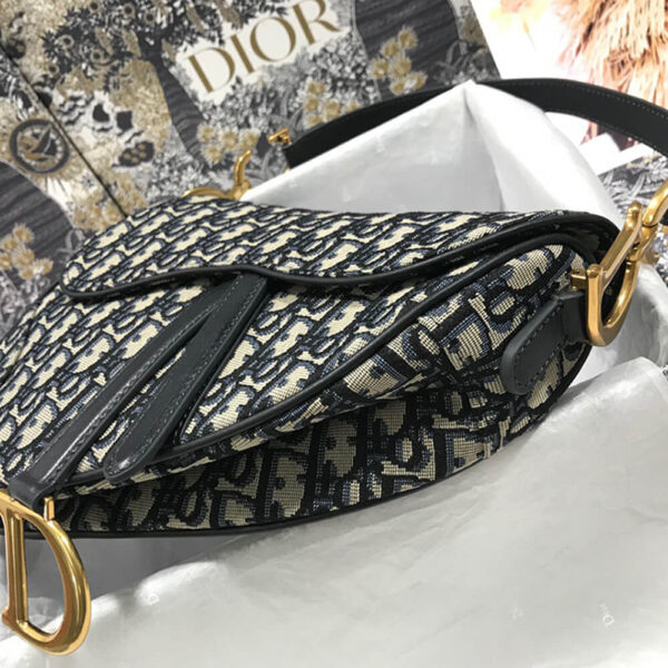 Dior Saddle Bag - Image 6