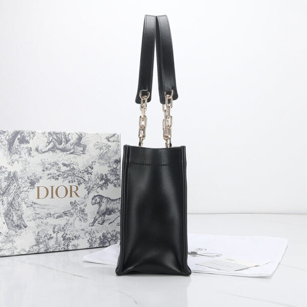 Dior Small Essential Tote Bag - Image 5