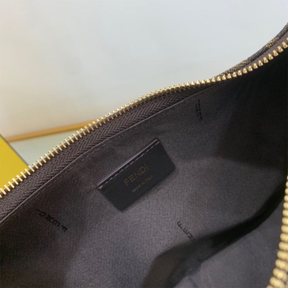 Fendi Graphy Small Bag - Image 5