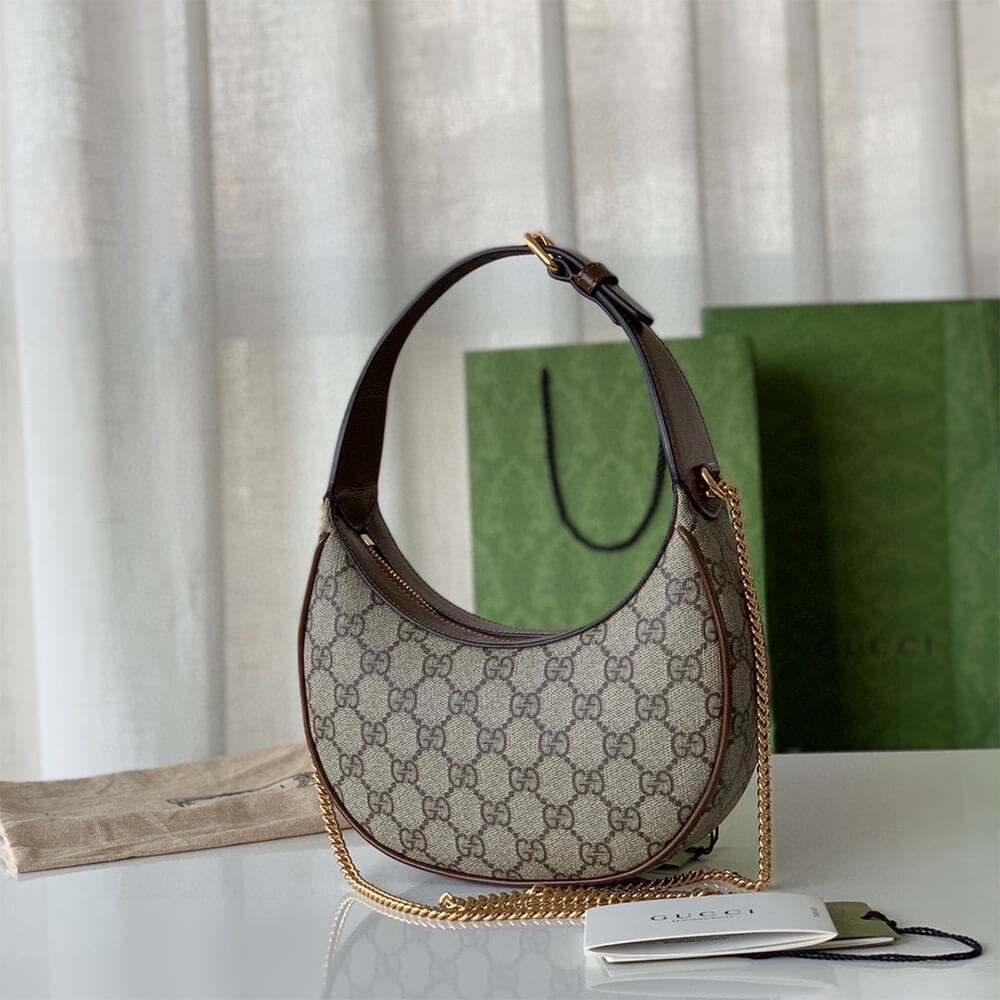Gucci Half Moon Shaped Bag - Image 4