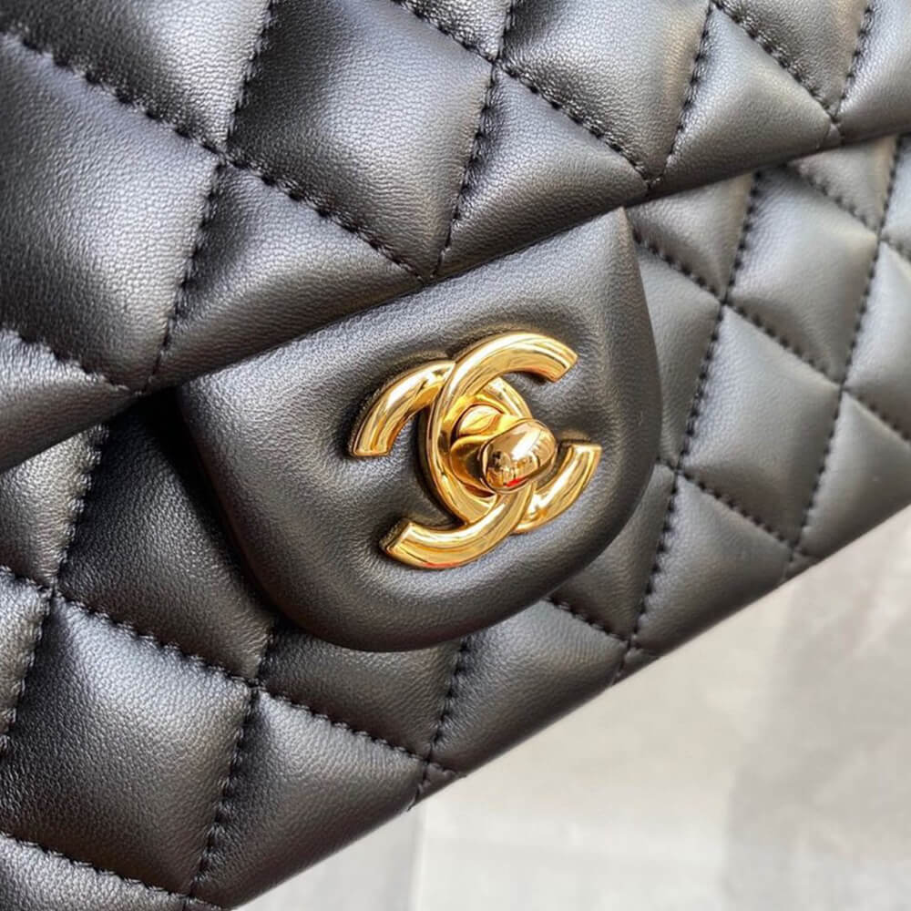 CHANEL CLASSIC HANDBAG - Image 8