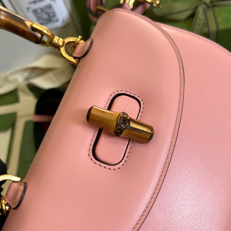Gucci Bamboo 1947 Jumbo Small Top Handle Bag - Image 4