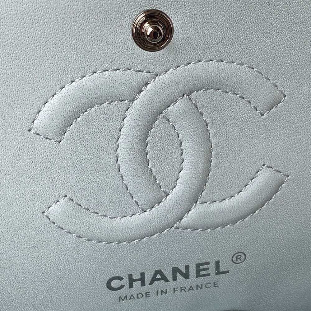 SMALL CLASSIC HANDBAG - Image 8