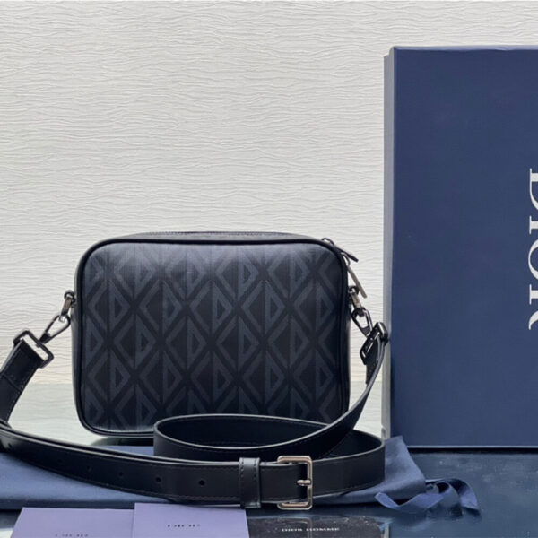 Dior Hit The Road Messenger Pouch Bag - Image 3