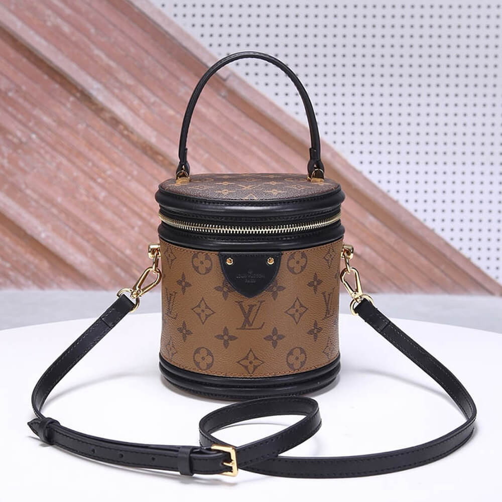 LOUIS VUITTON Cannes - Image 2