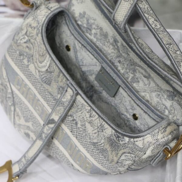 Dior Saddle Bag - Image 5