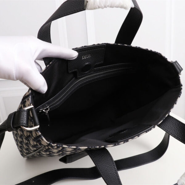 Dior Saddle Tote Bag With Shoulder Strap - Image 5