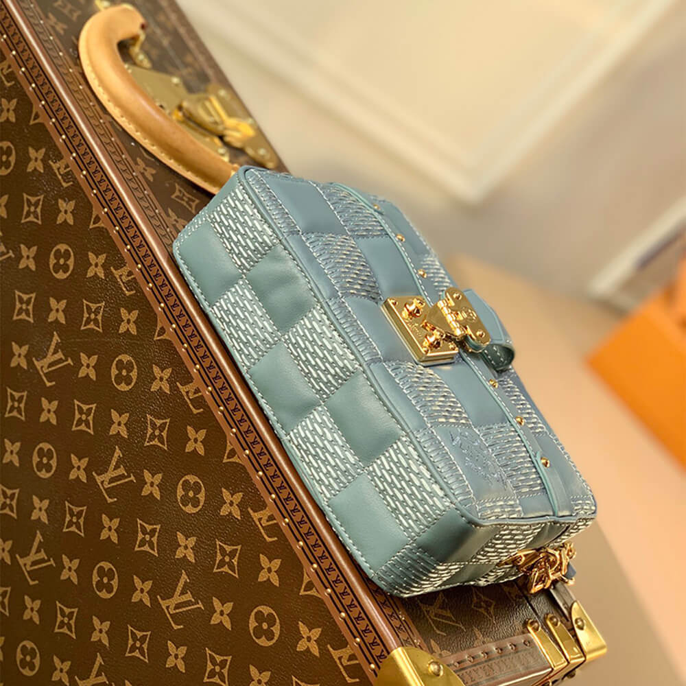 Louis Vuitton Troca PM Bag - Image 5