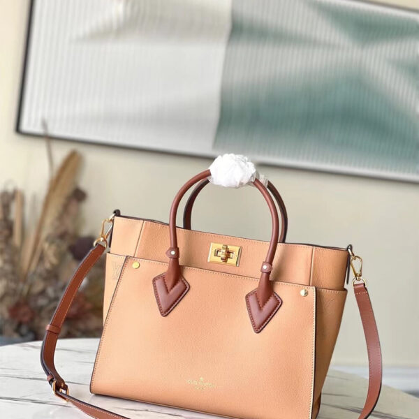 LOUIS VUITTON ON MY SIDE MM - Image 2