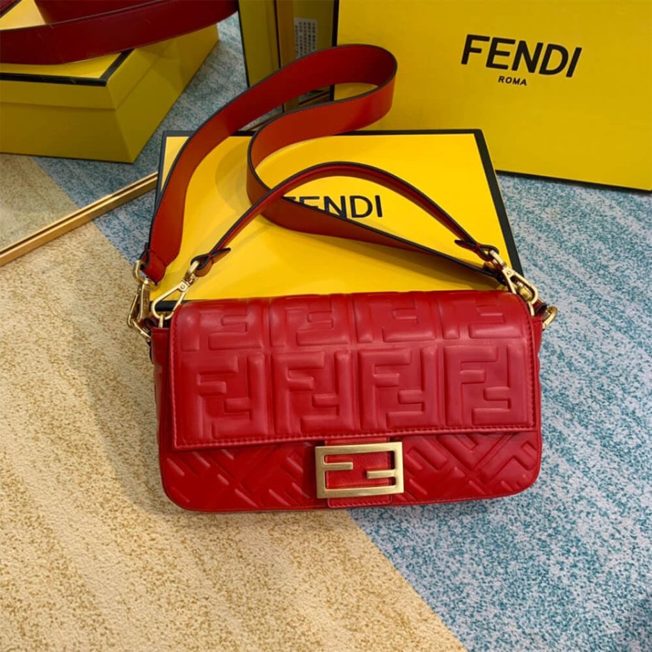 Fendi Baguette Chain MIdi Bag - Image 2