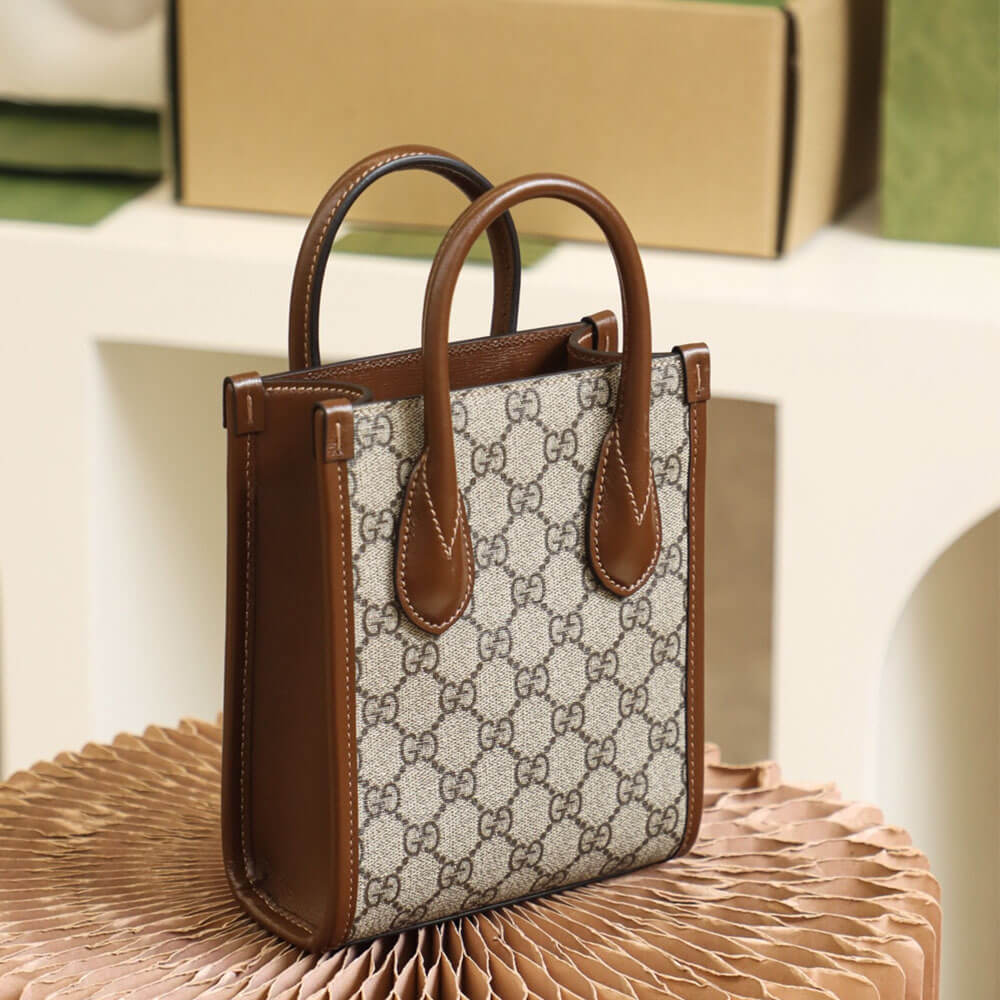 Gucci Mini Tote Bag With Interlocking - Image 4