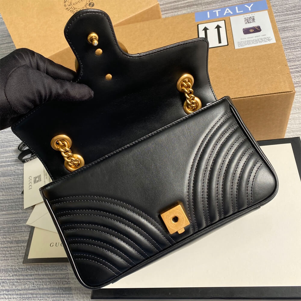 Gucci Marmont Small Matelasse Shoulder Bag - Image 4