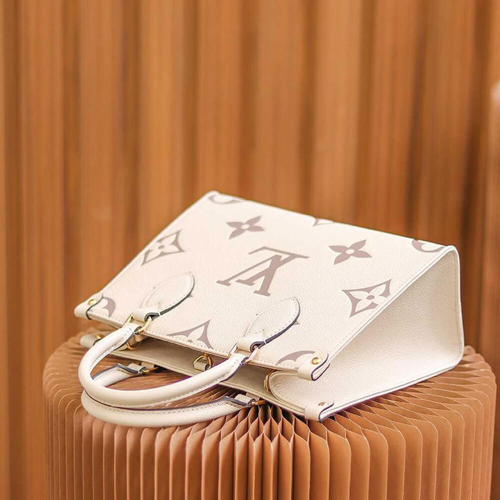 LOUIS VUITTON ONTHEGO PM - Image 7