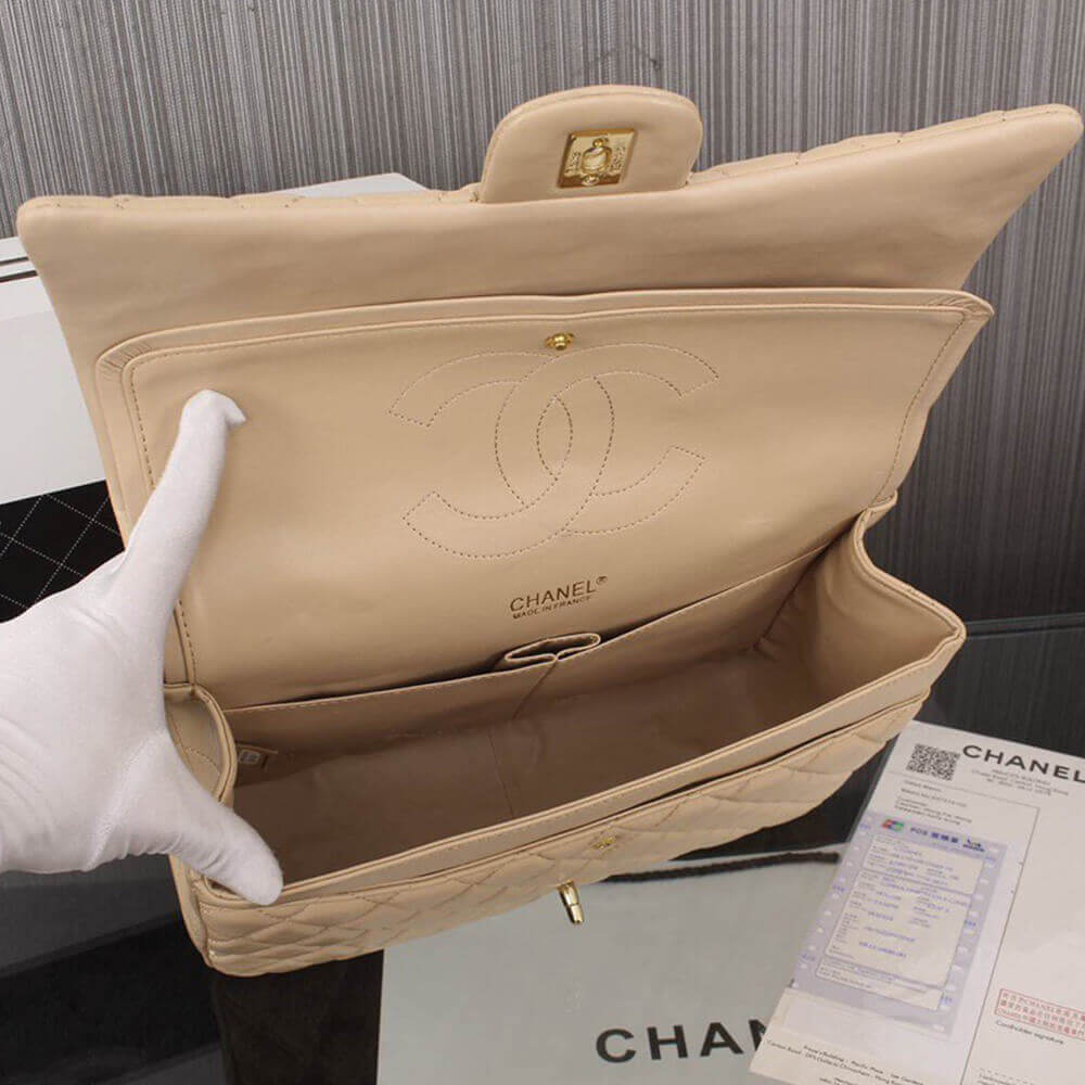 CHANEL Classic Maxi Handbag - Image 7