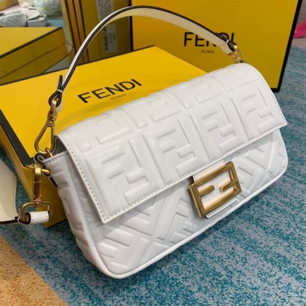 Fendi Baguette Bag - Image 3