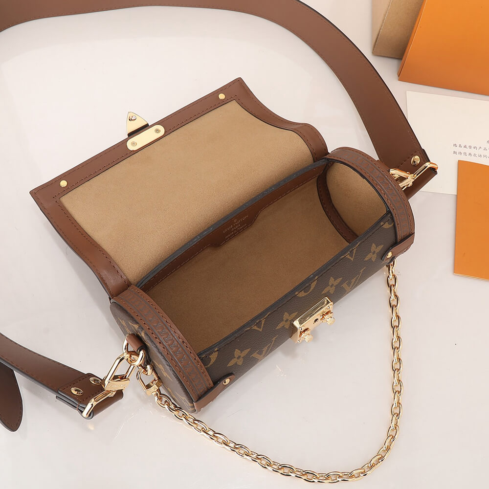 LOUIS VUITTON Papillon Trunk - Image 5