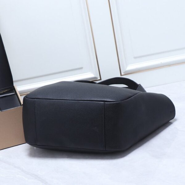 YSL le A 7 Bea In Grained Leather Bag - Image 5