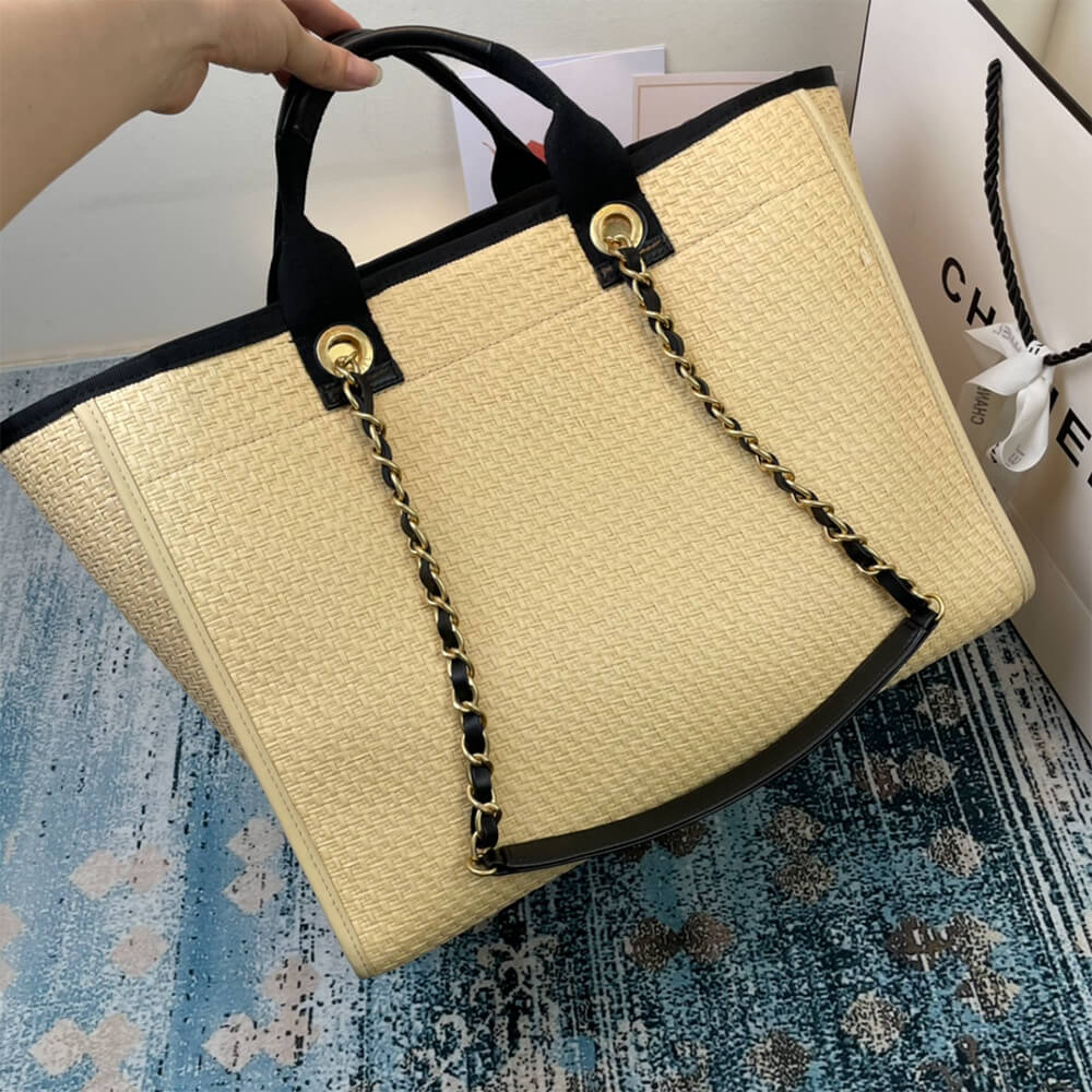 CHANEL Deauville Large Tote - Image 4