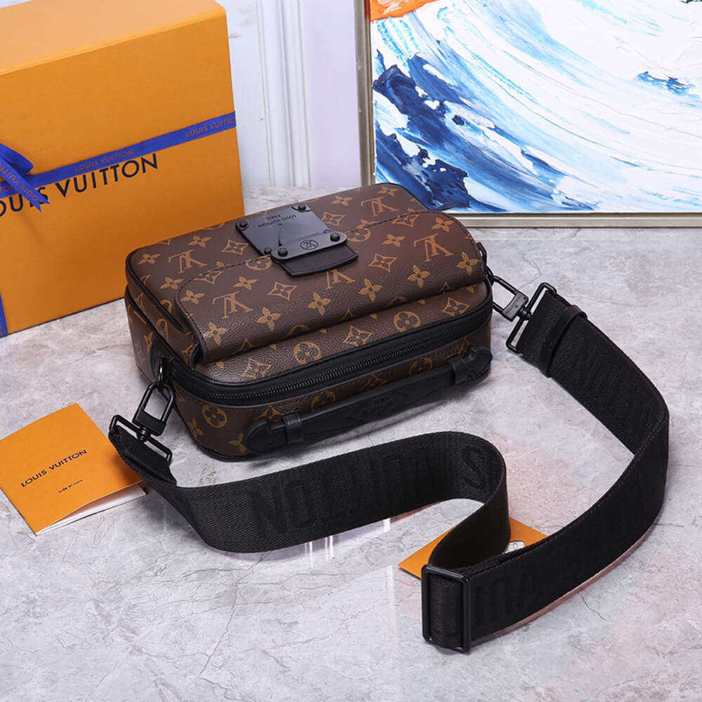 Louis Vuitton Lock Messenger Bag - Image 5