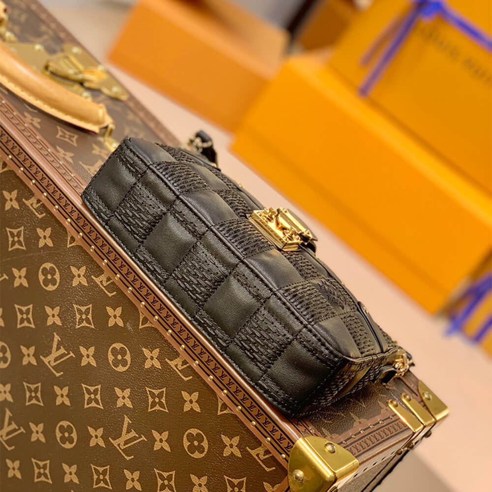 LOUIS VUITTON POCHETTE TROCA - Image 5