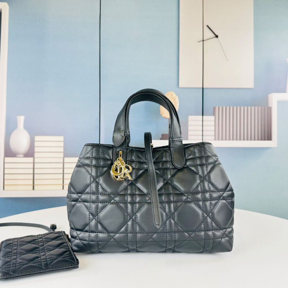 Dior Medium Toujours Bag - Image 2