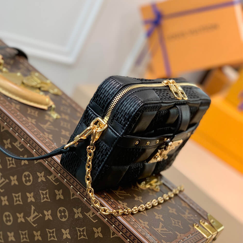 Louis Vuitton Troca PM Bag - Image 3