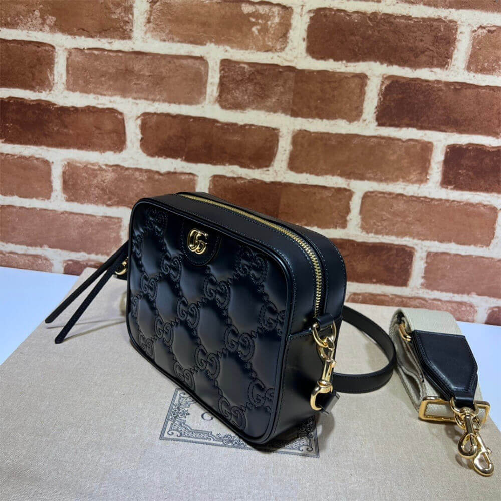 Gucci Matelasse Small Handbag - Image 4
