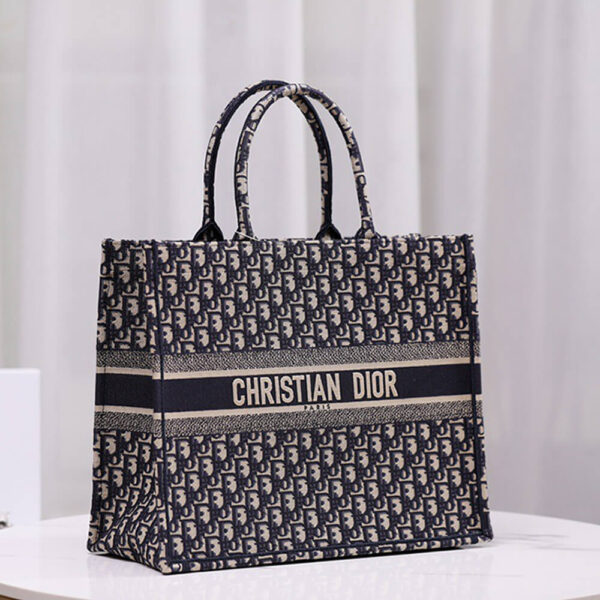 Dior Large Book Tote Bag - Image 4