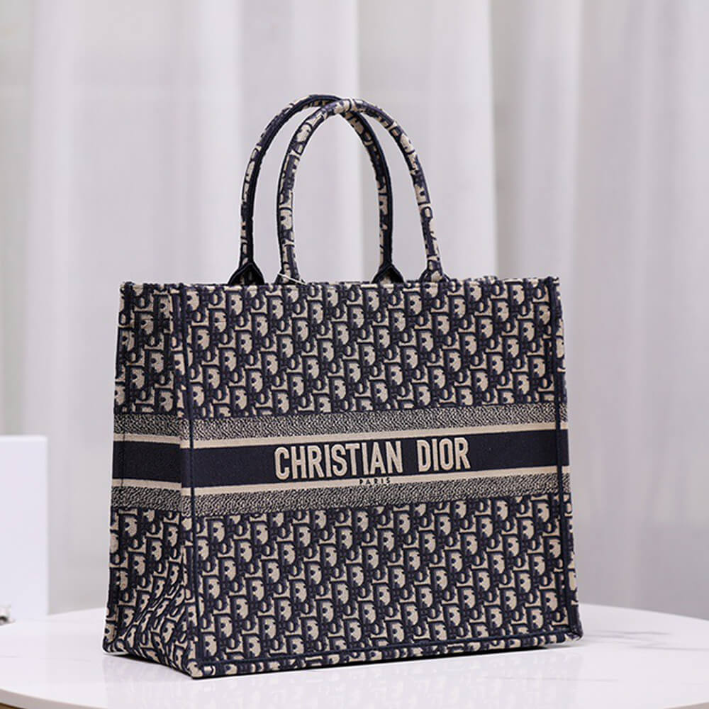 Dior Large Book Tote Bag - Image 4