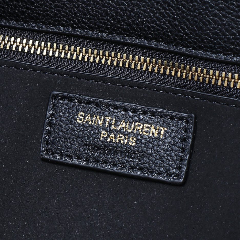 YSL le A 7 Bea In Grained Leather Bag - Image 7