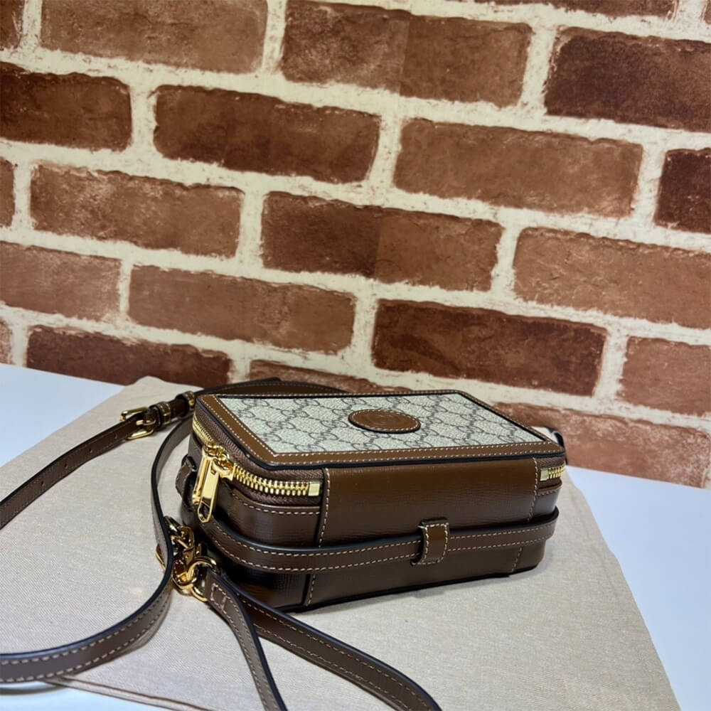 Gucci Mini Bag With Interlocking - Image 4